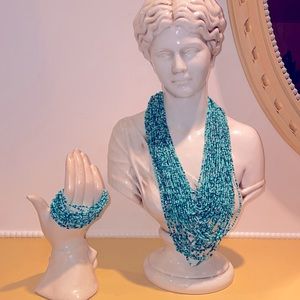 Necklace & bracelet set